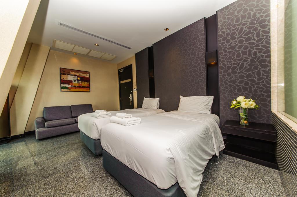 Pietra Bangkok Otel Dış mekan fotoğraf